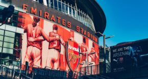 エミレーツ・スタジアム　アーセナル　ロンドン