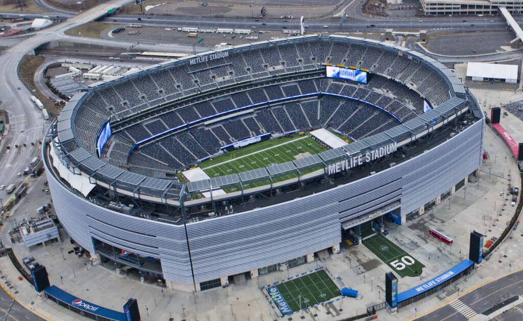 Metlife_stadium_(Aerial_view)
