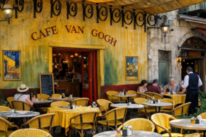 カフェ・バン・ゴッホ