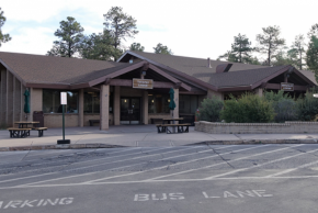 ヤバパイロッジ