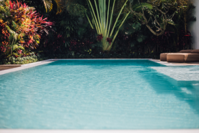 プライベートプール