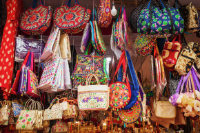 Shop with indian dresses Delhi