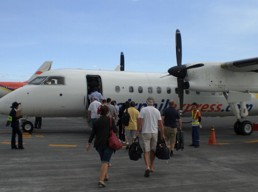 カティクラン空港