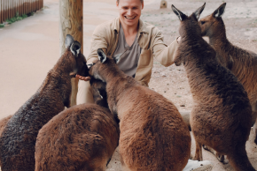 ムーンリット・サンクチュアリ野生動物公園