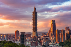 台北101夕暮れ