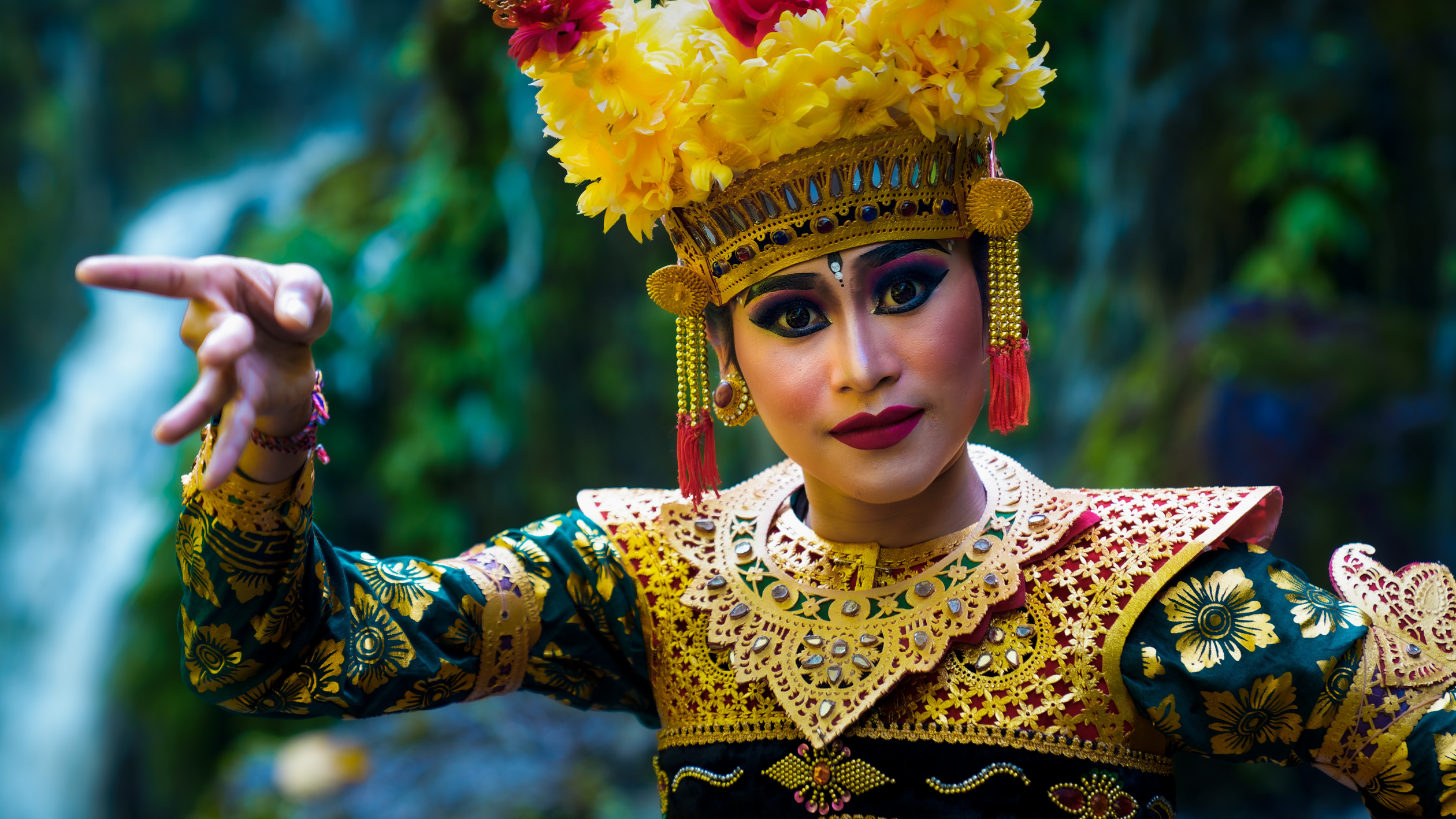 バリ島　伝統舞踊