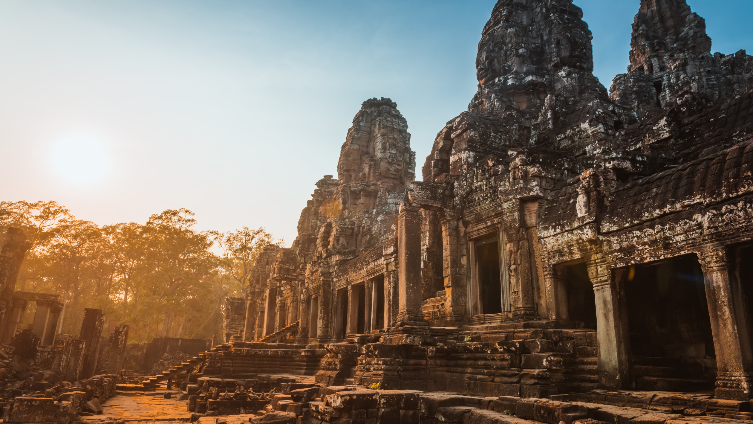 アンコールワット　バイヨン寺院