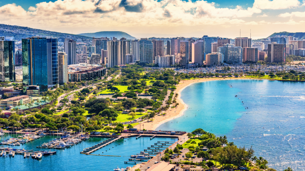 ハワイ　ホノルル　ビーチ